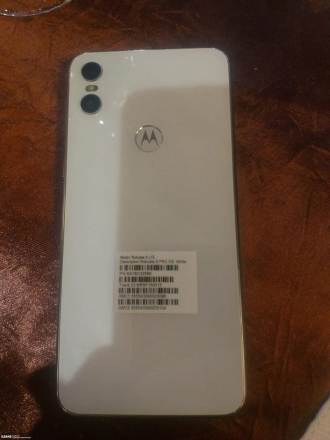 Motorola One vuelve a aparecer con detalles de diseño