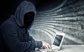 Los delincuentes usan correos electrónicos falsos para desbloquear iPhones robados