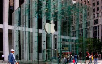 Las acciones de Apple suben tras el anuncio del iPhone 8