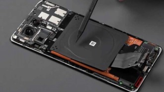 Xiaomi Mi Mix 4 se desmonta por completo mostrando todo su hardware