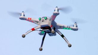 Alphabet ofrece prueba gratuita de entregas con drones en Finlandia