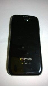 Test : CCE SK504 – Double puce avec écran 5″ et prix abordable