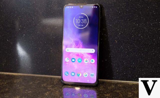 REVIEW: Motorola One Zoom comes equipped with all the best of the One line