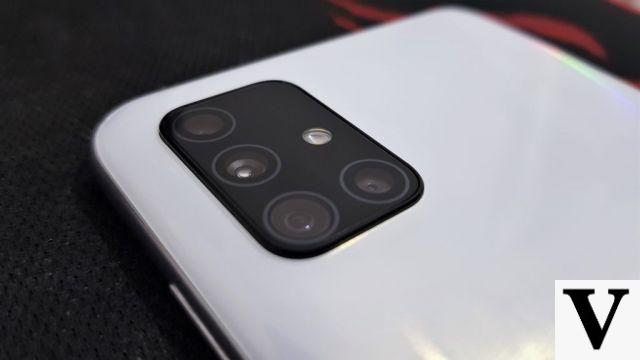 REVUE : Le Galaxy A51 apporte de bons appareils photo dans un milieu de gamme complet