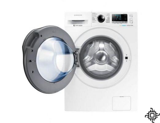 REVIEW: Samsung WD6000 Washer and Dryer, a laundry room in your home