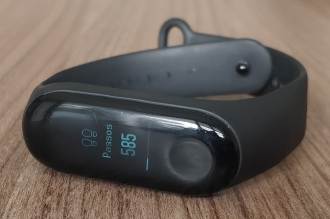 Is it worth buying a smartband Xiaomi mi band 3?